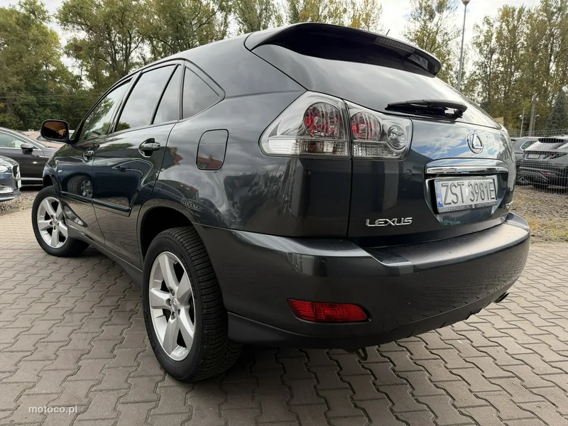 Lexus RX 15
