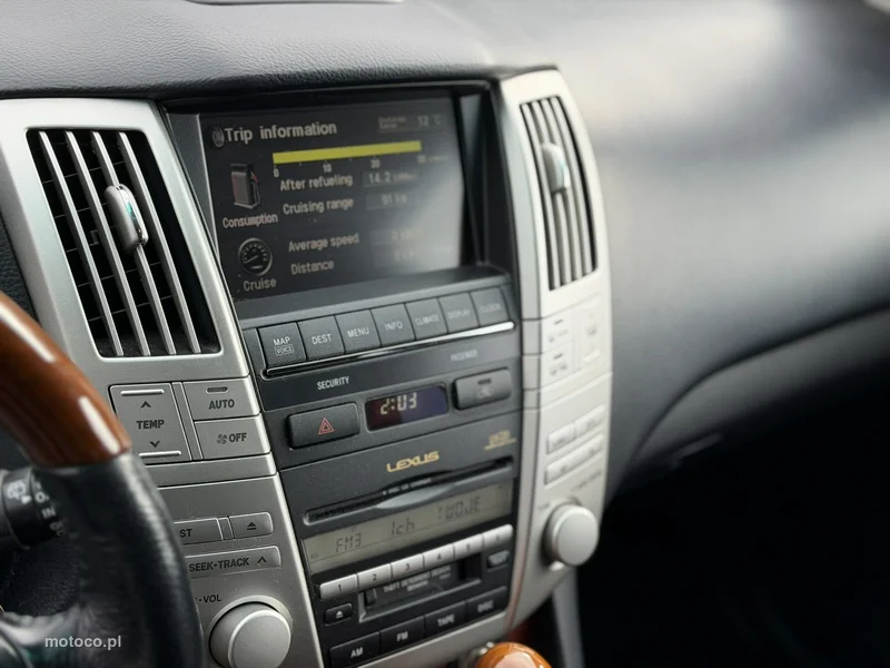 Lexus RX 8