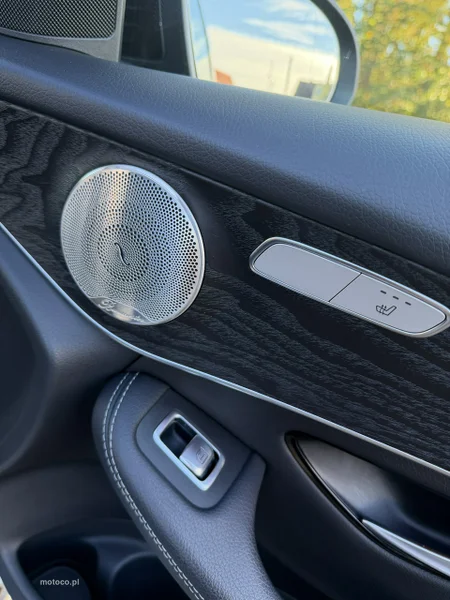Mercedes-Benz GLC X253 220 32