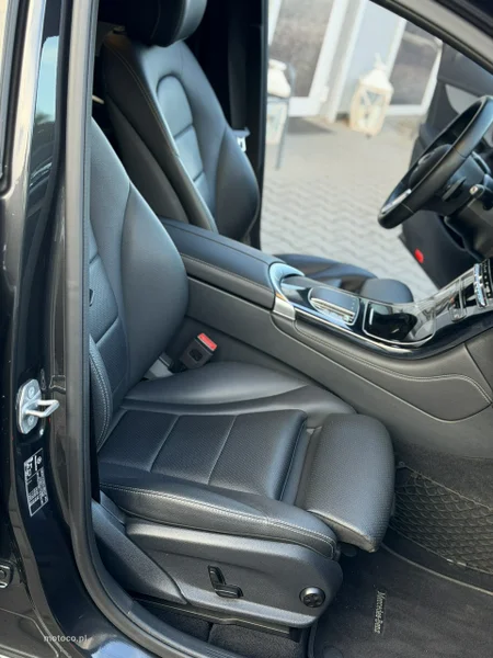 Mercedes-Benz GLC X253 200 10