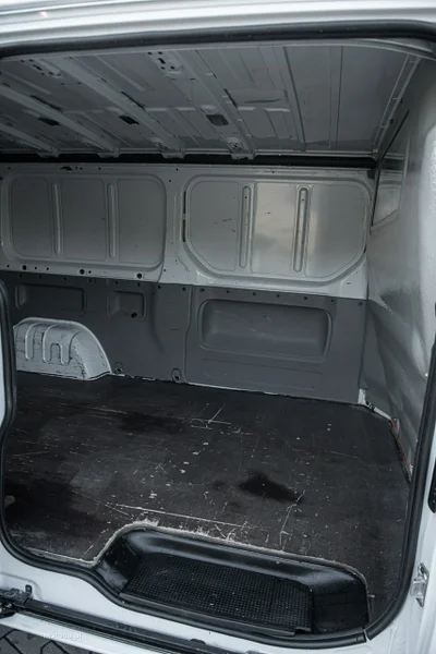 Renault Trafic 8