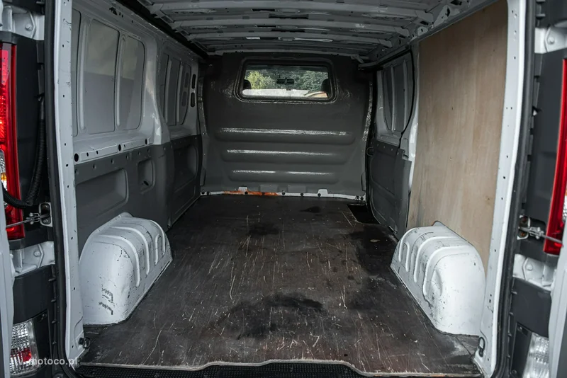 Renault Trafic 9