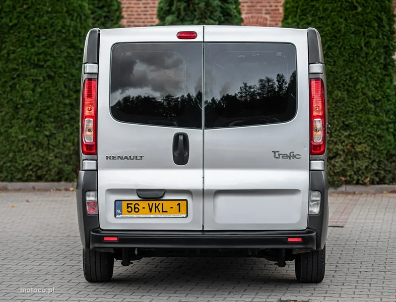 Renault Trafic 11