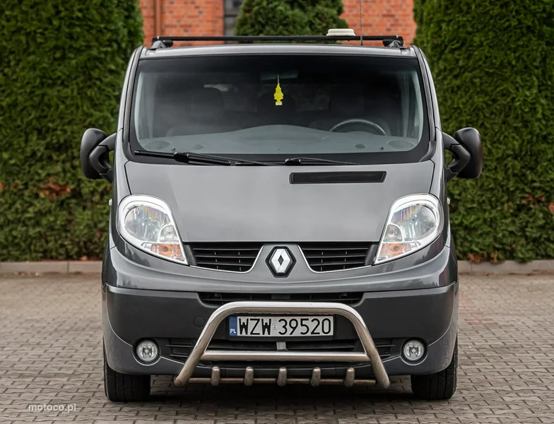 Renault Trafic 10