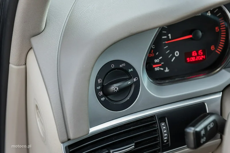 Audi A6 C6 24