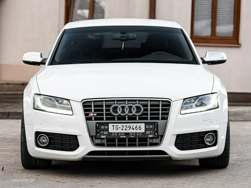 Audi S5 8T 11