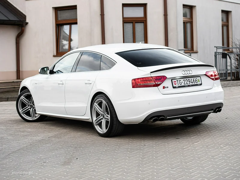 Audi S5 8T 15
