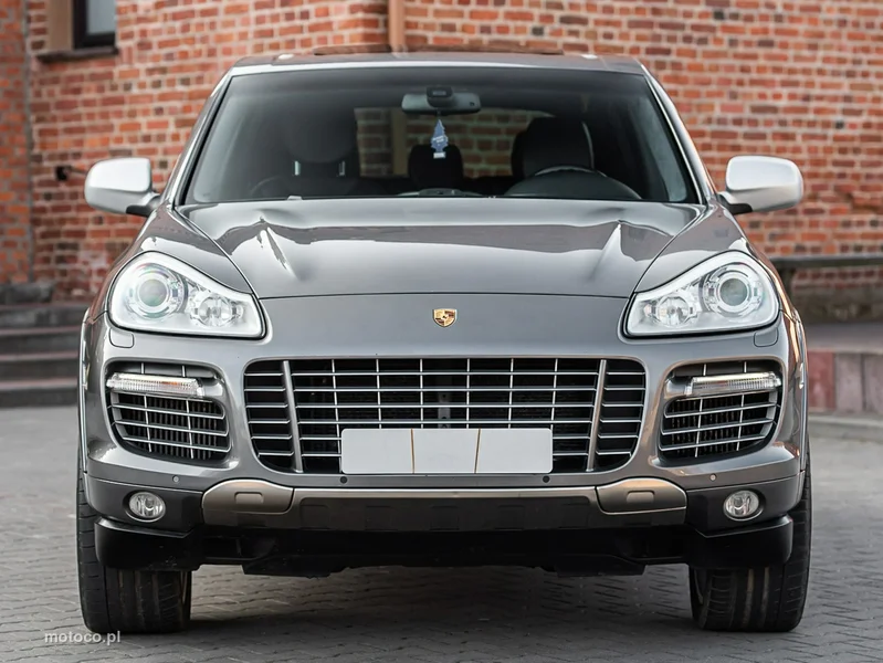 Porsche Cayenne 9PA Cayenne Turbo 11