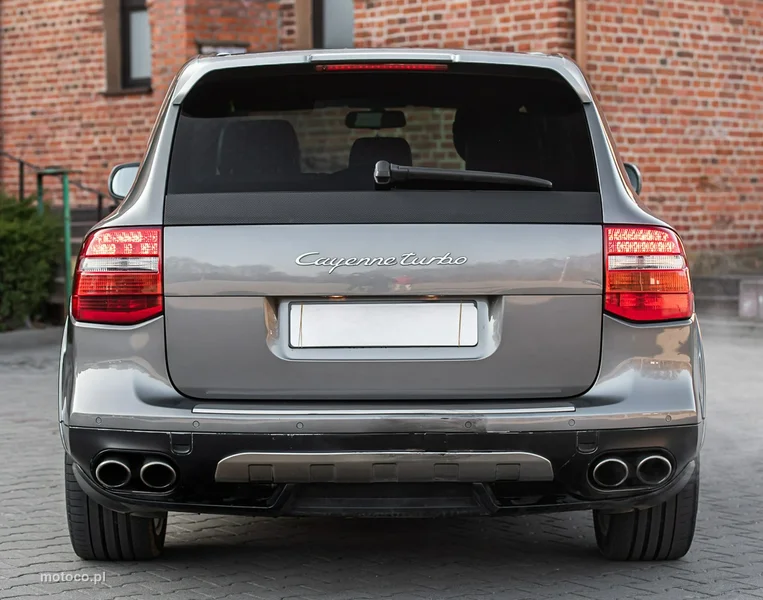 Porsche Cayenne 9PA Cayenne Turbo 16