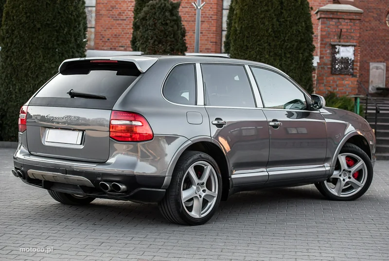 Porsche Cayenne 9PA Cayenne Turbo 17