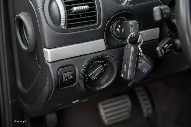 Porsche Cayenne 9PA Cayenne Turbo 27
