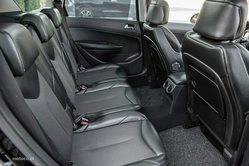 Peugeot 308 SW 9