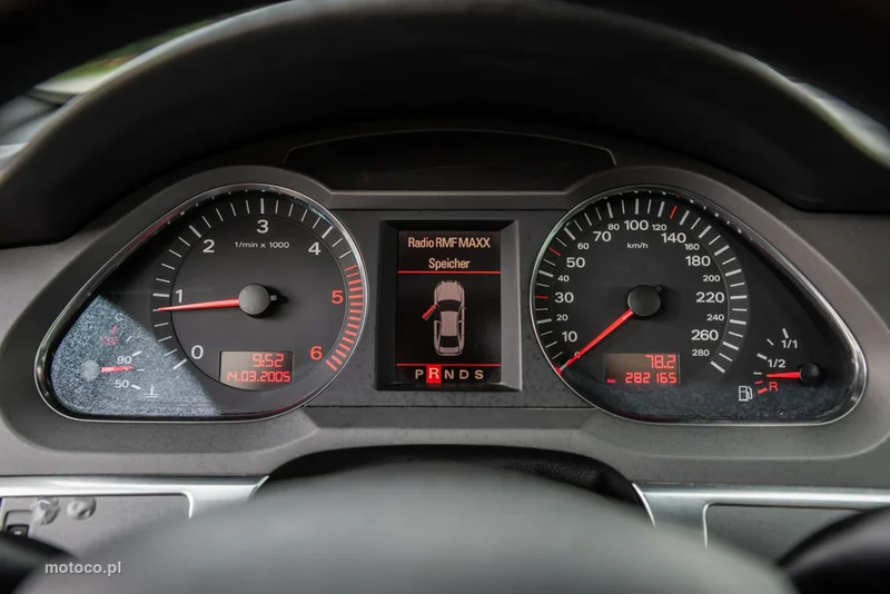 Audi A6 C6 33
