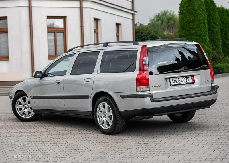 Volvo V70 14