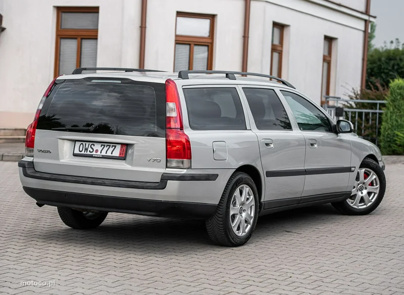 Volvo V70 16