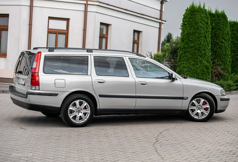 Volvo V70 17