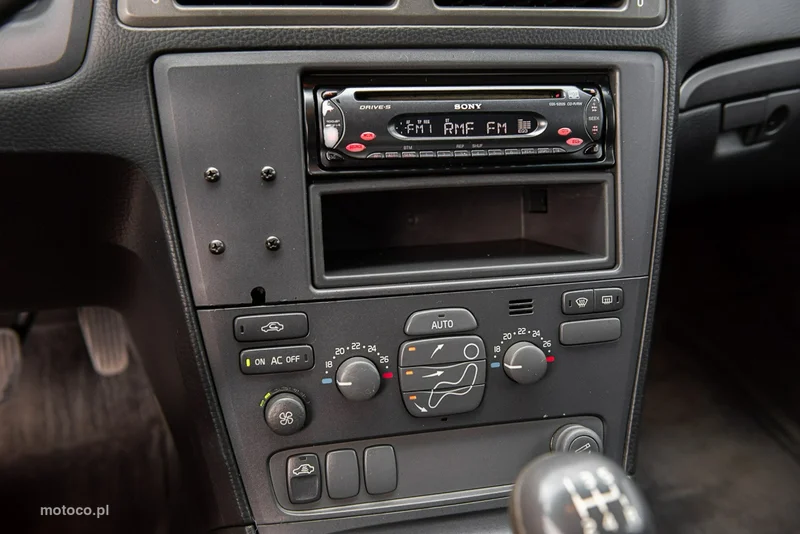 Volvo V70 20