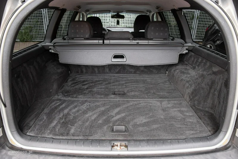 Volvo V70 23
