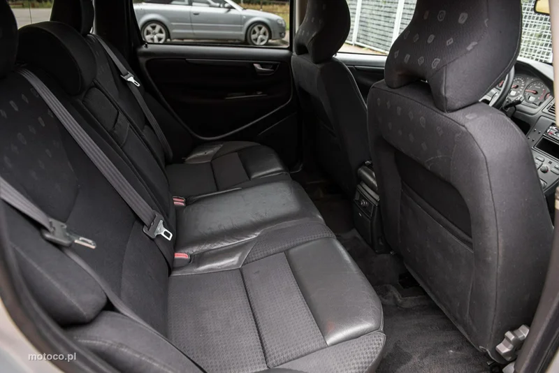 Volvo V70 8