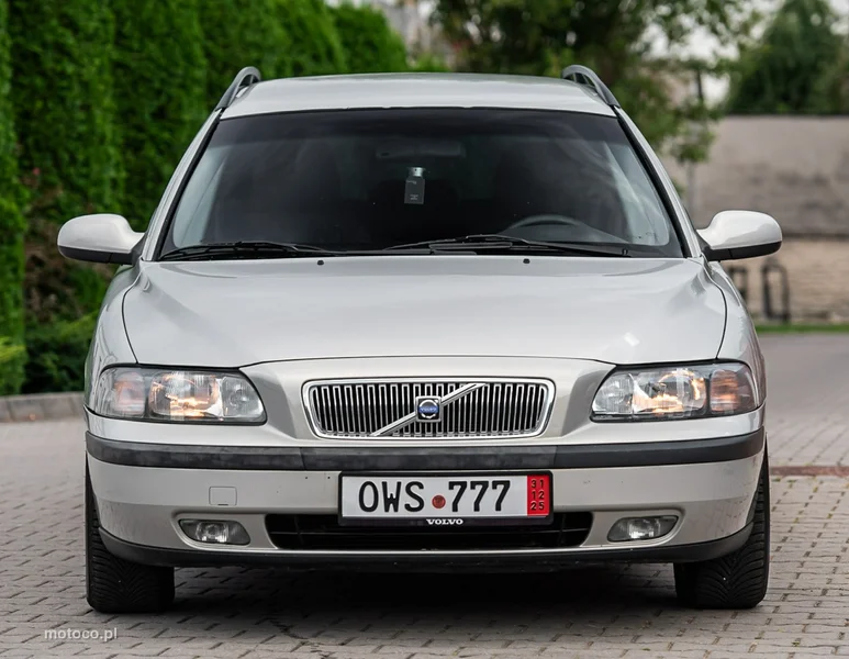 Volvo V70 10
