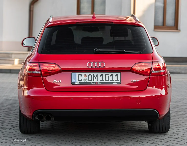 Audi A4 B8 15