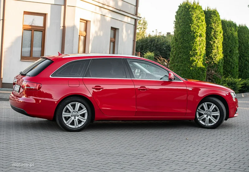 Audi A4 B8 17