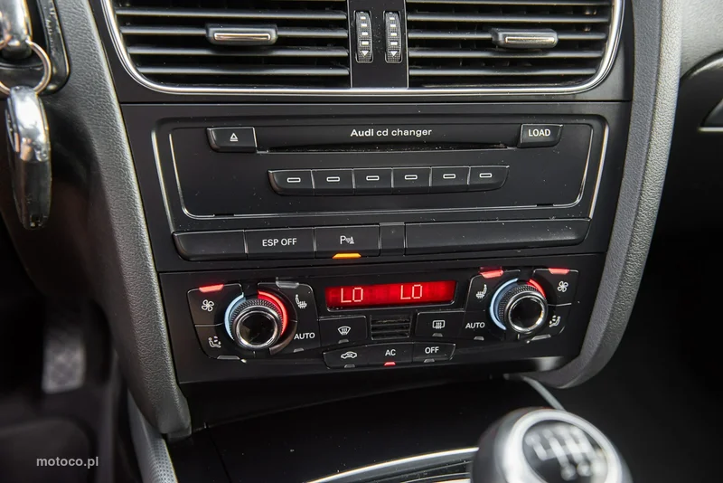 Audi A4 B8 22