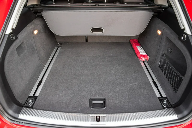 Audi A4 B8 27