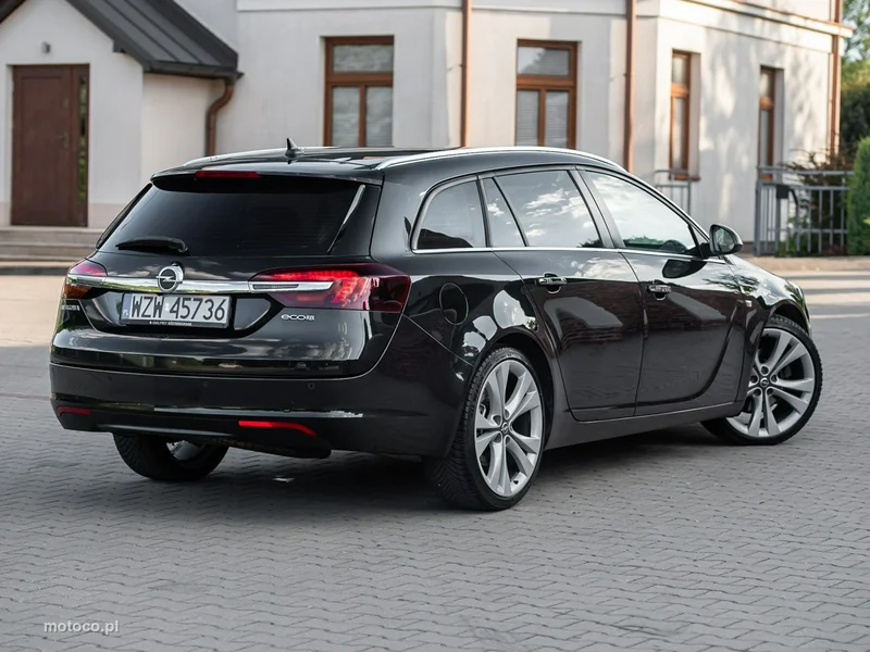 Opel Insignia A 16