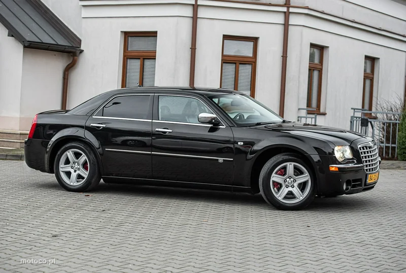 Chrysler 300C 18