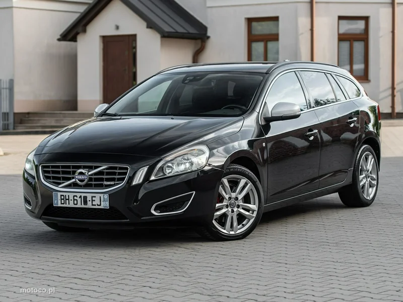 Volvo V60 11