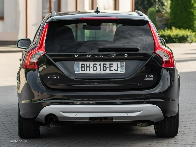 Volvo V60 15