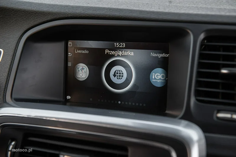 Volvo V60 23