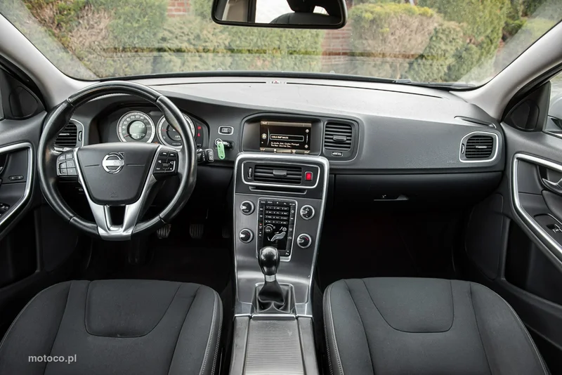 Volvo V60 5