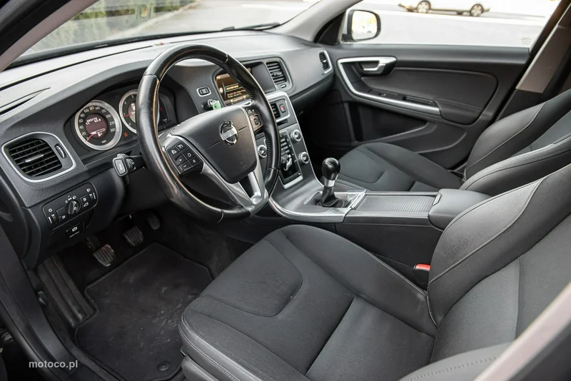 Volvo V60 6