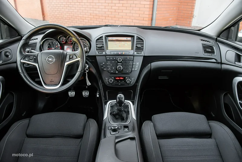 Opel Insignia A 5