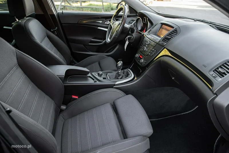 Opel Insignia A 9