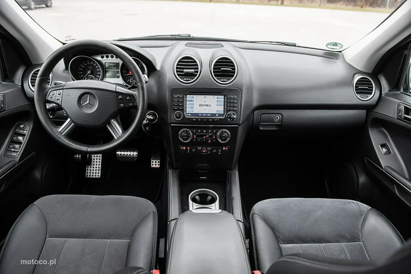 Mercedes-Benz ML W164 ML 420 5