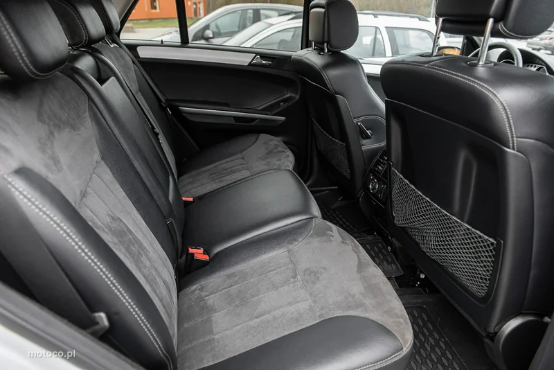 Mercedes-Benz ML W164 ML 420 8
