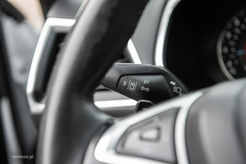 Ford S-Max II 28