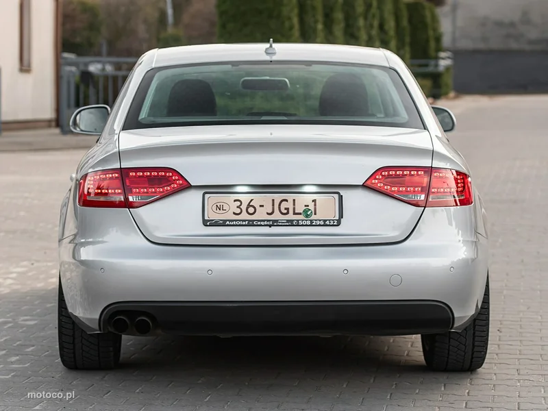 Audi A4 B8 15
