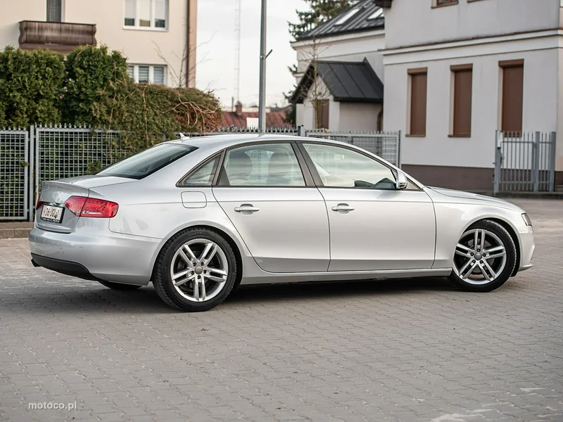 Audi A4 B8 17