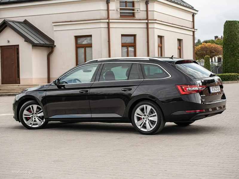 Skoda Superb III 13