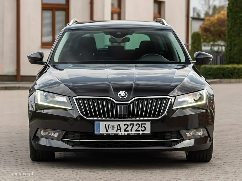 Skoda Superb III 10