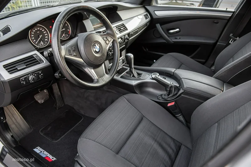 BMW Seria 5 E60 520 6