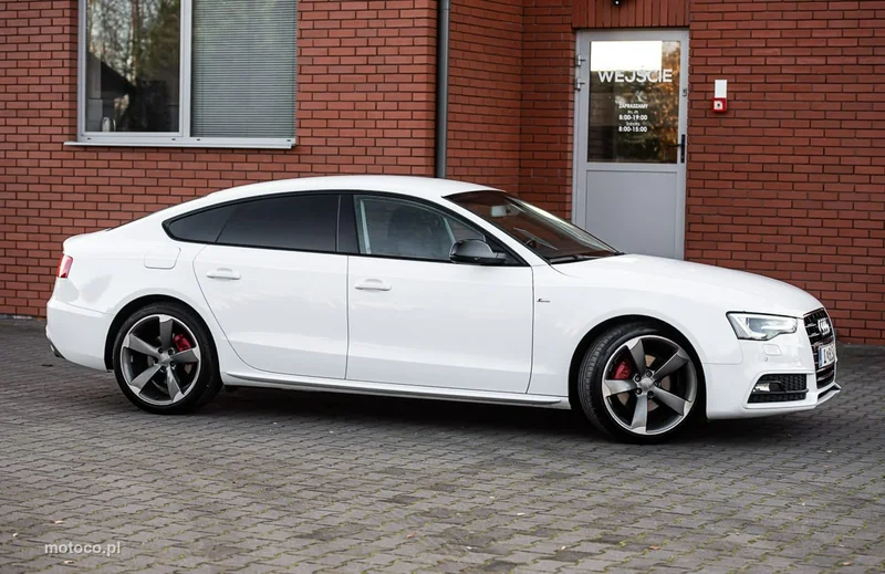 Audi A5 8T 18