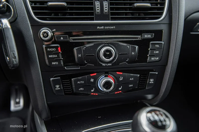 Audi A5 8T 22