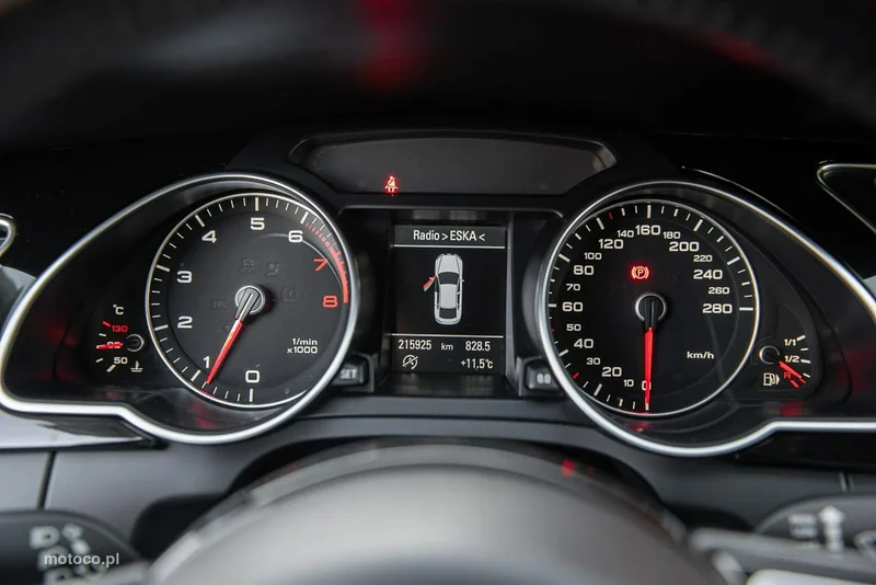 Audi A5 8T 29