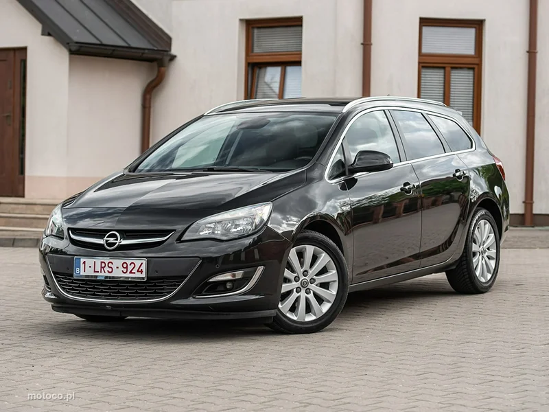 Opel Astra Sports Tourer 11