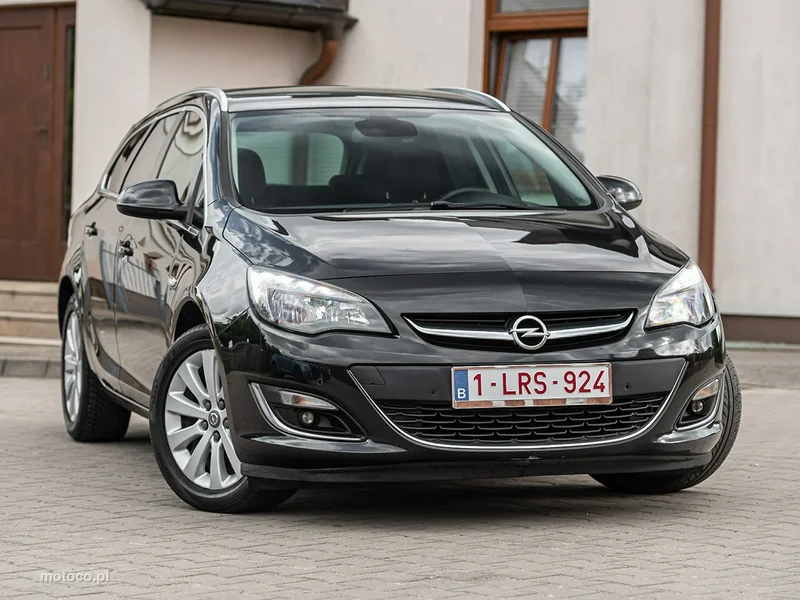 Opel Astra Sports Tourer 4